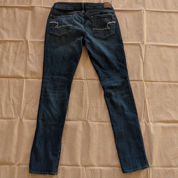 American Eagle 6L Skinny Stretch Jeans - Picture 2 of 6